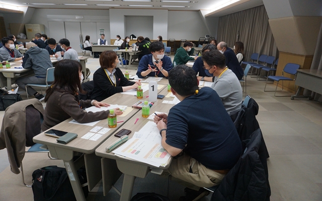参加企業同士のグループワーク
